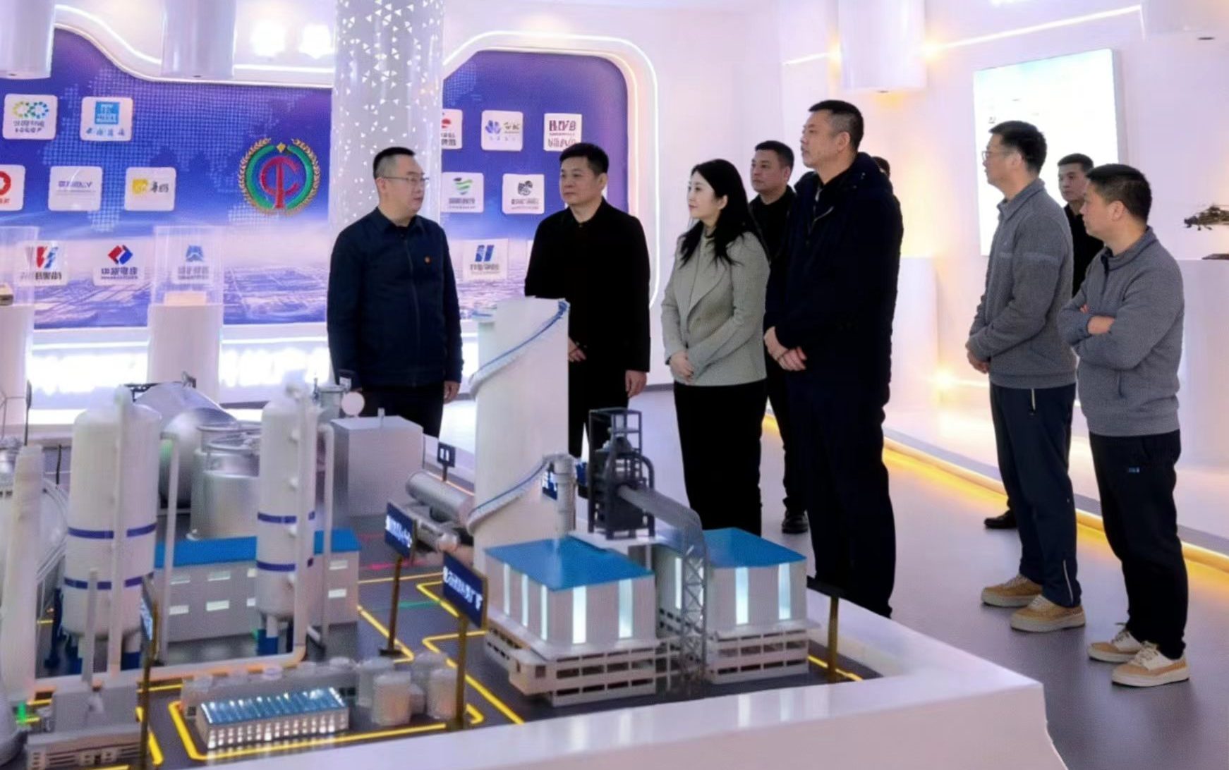 深化产教融合 共筑发展新篇 —— 营口理工学院副校长白锐一行莅临中科循环开展产学研交流活动